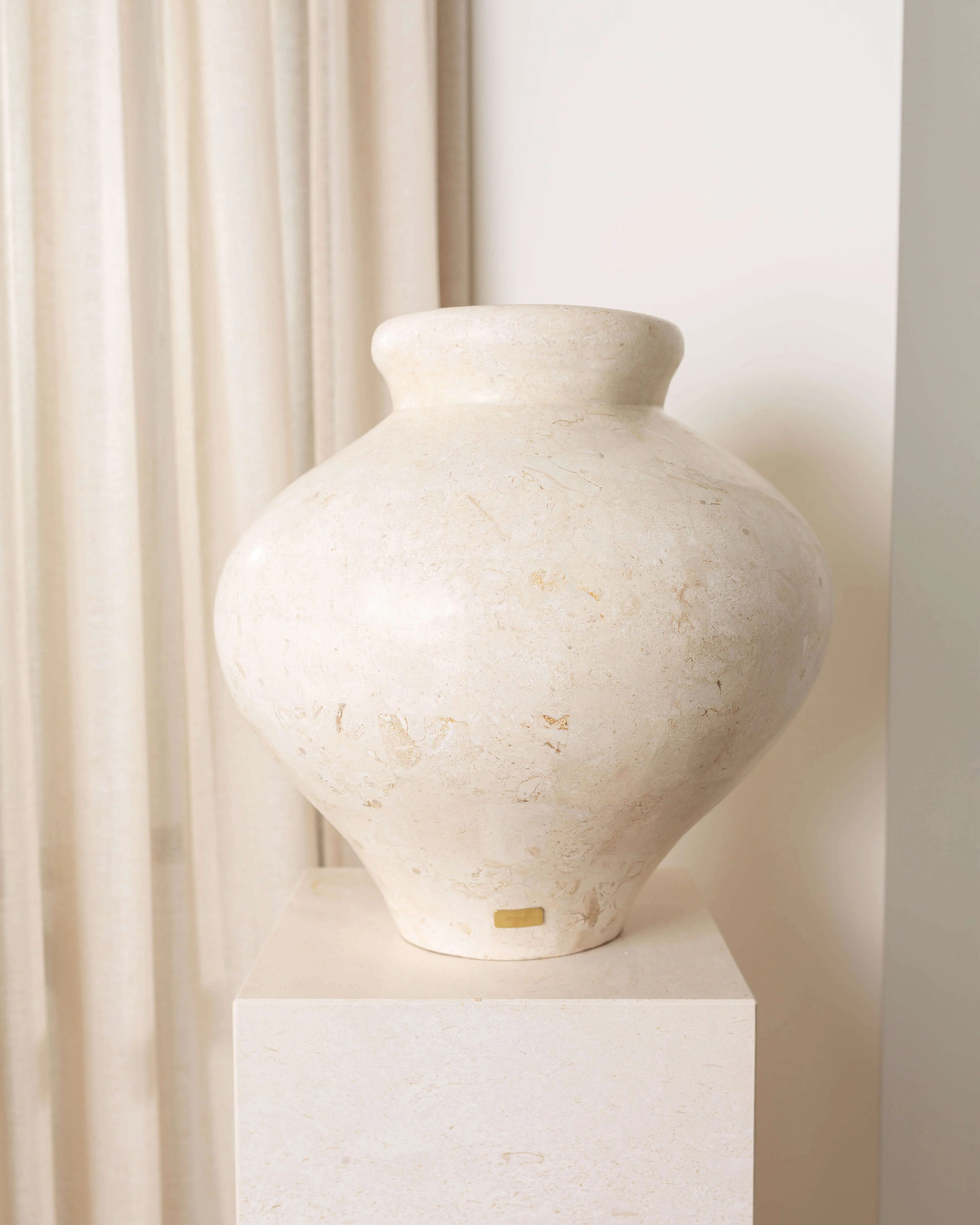 Laguna Vase | Natural White Stone Large - Image 3