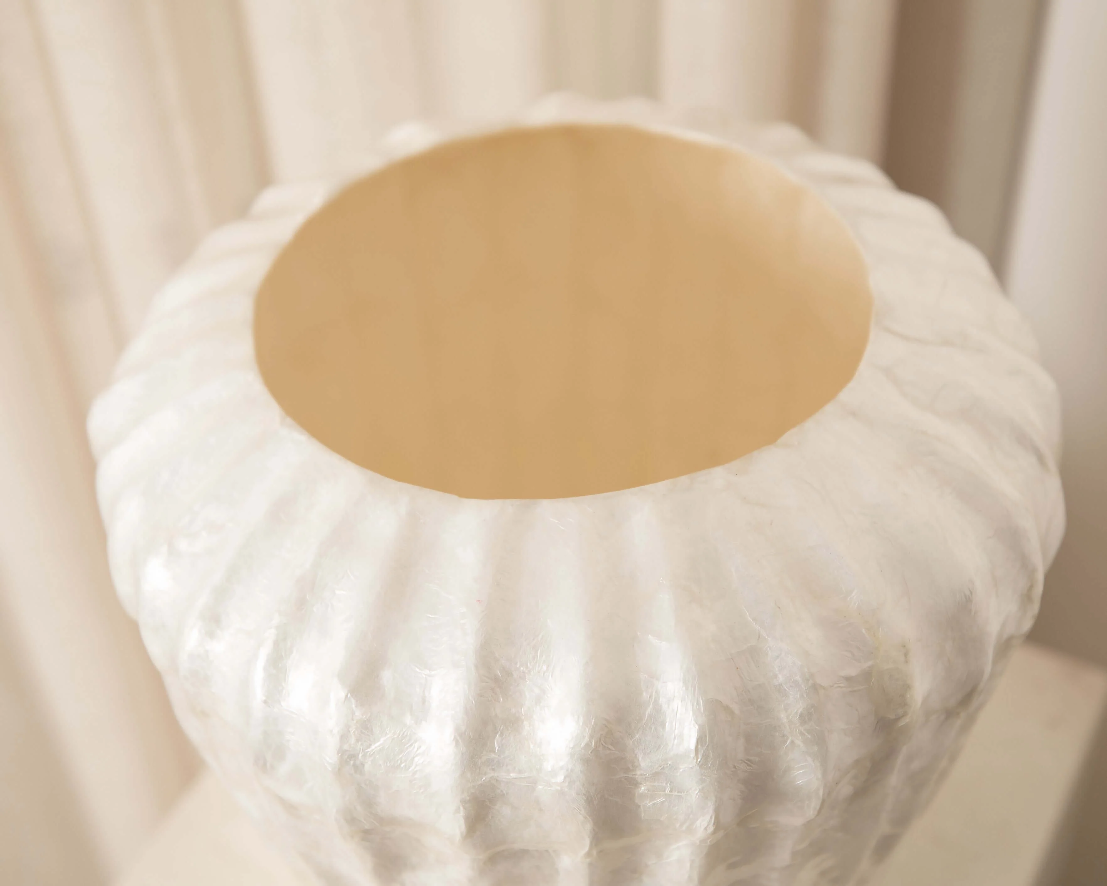 Roman Pillar Vase Short - Image 4