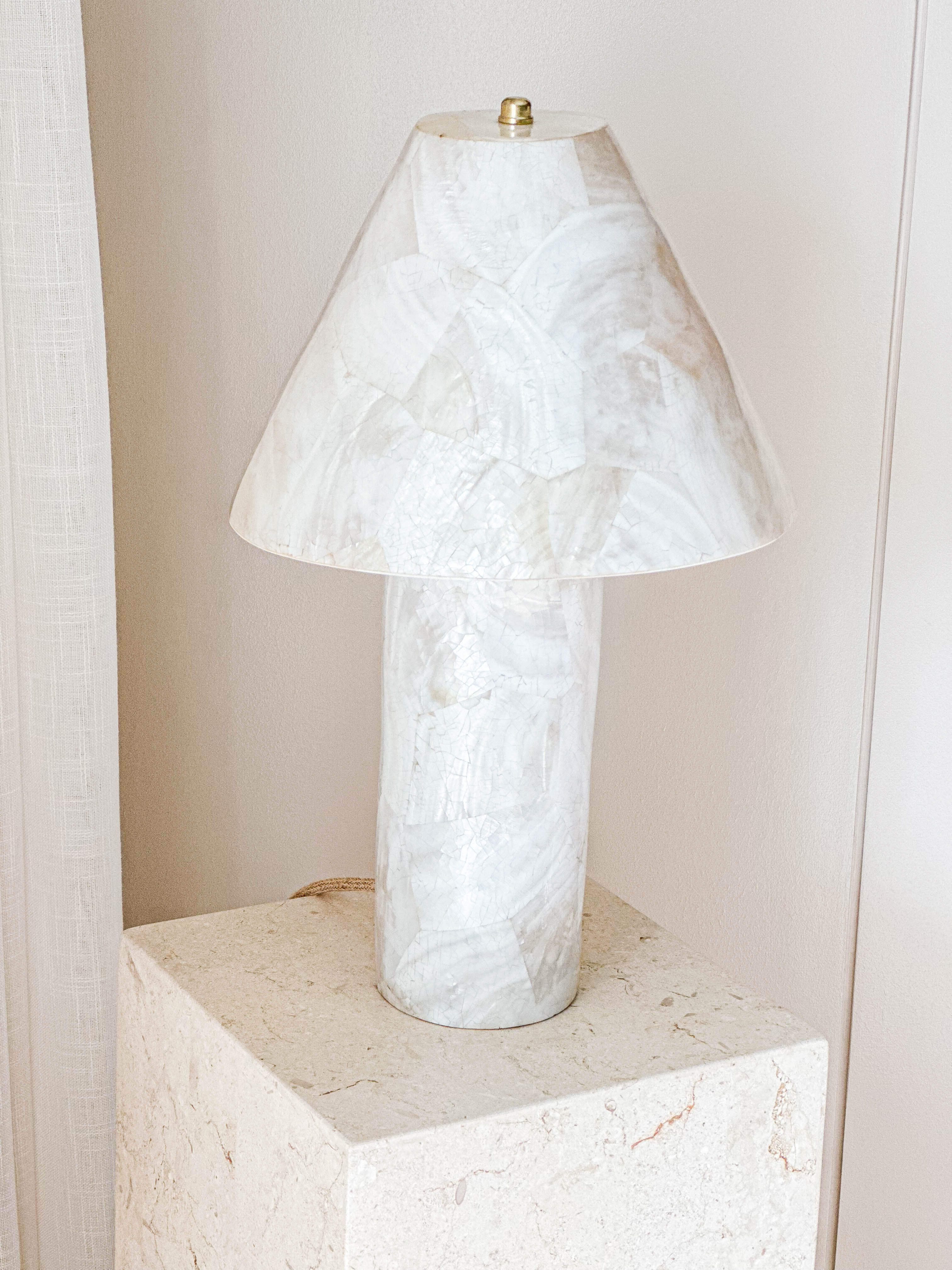 Sofia Shell Lamp, Mother of Pearl - Image 2