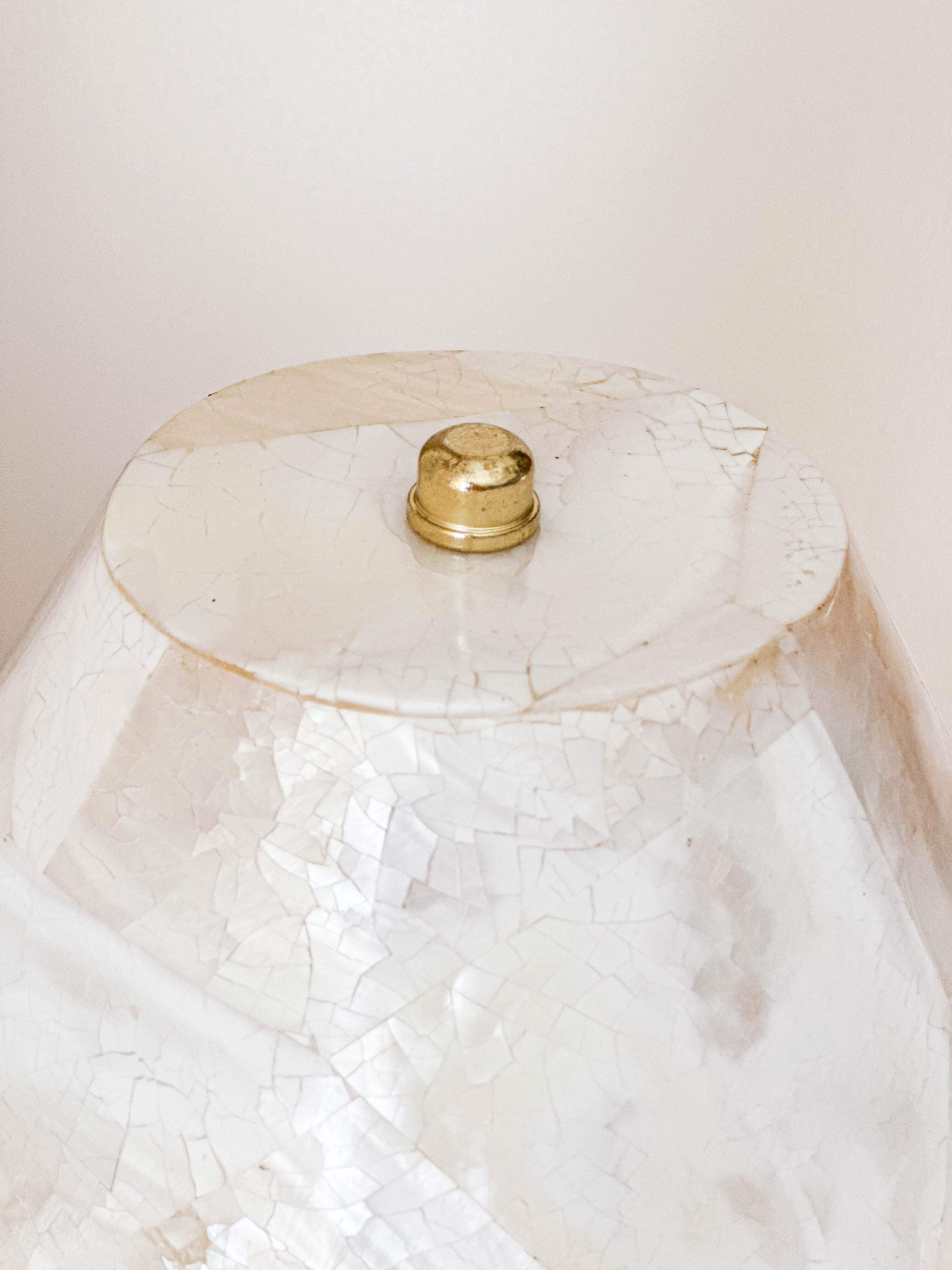 Sofia Shell Lamp, Mother of Pearl - Image 3
